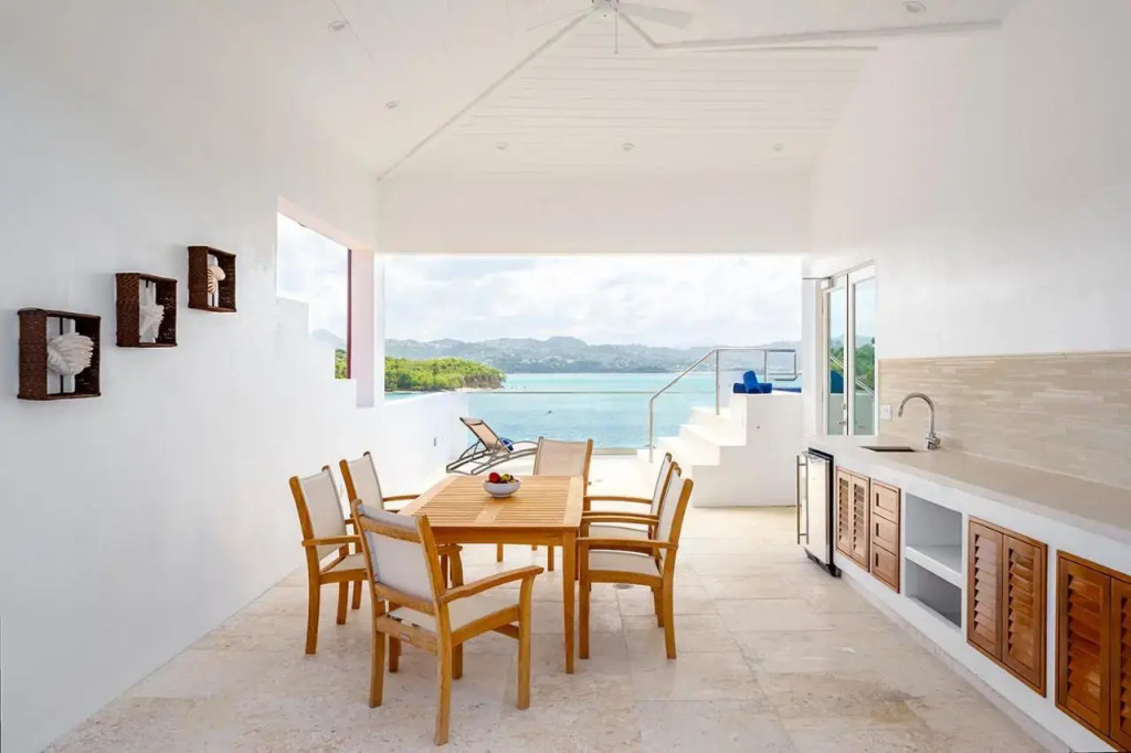 Windjammer Landing Resort and Residences