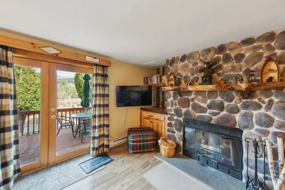 Straight Brook 5d - Adirondack-style Townhome 2 Bedroom Townhouse by The Summit at Gore Mountain
