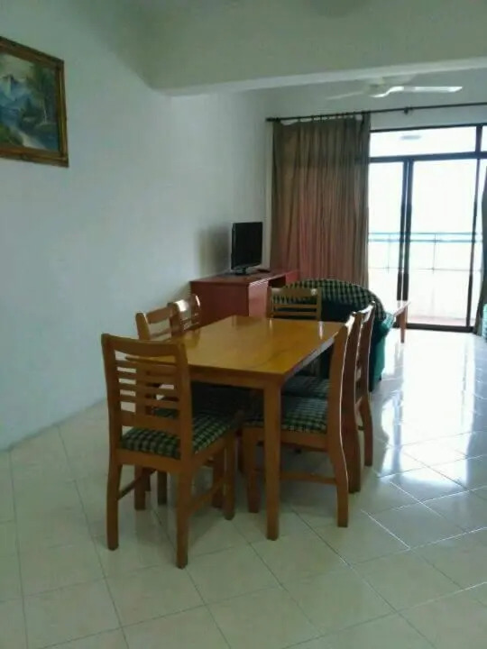 Lumut Apartment