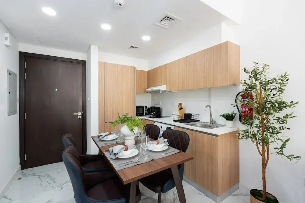 Urban 1BR in Masdar City w Pool View Balcony