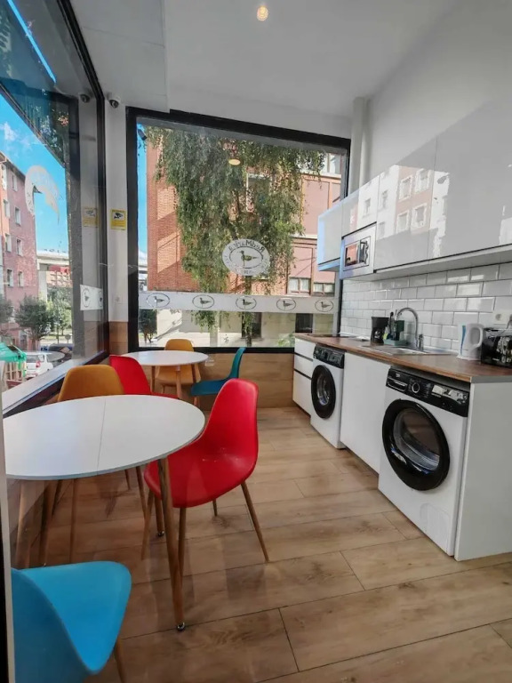 Bilbao ROOMS & KITCHEN Altube