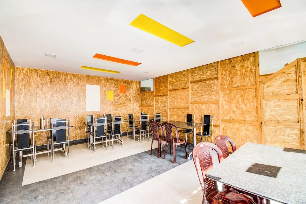 FabHotel Kurunji Meridian