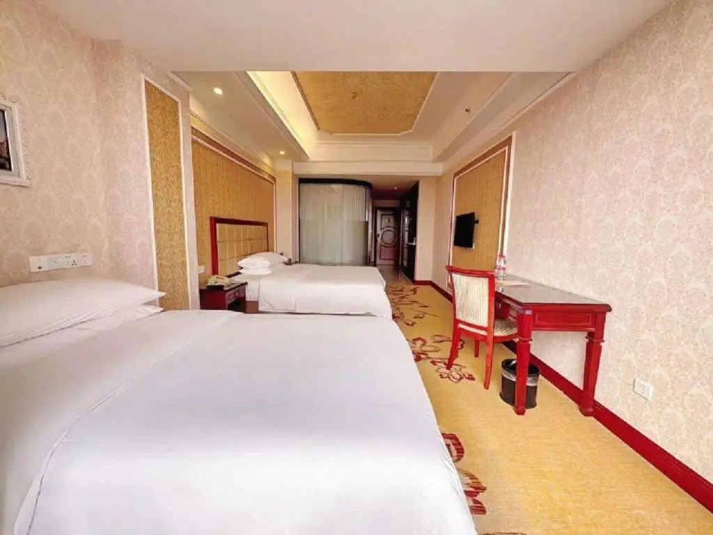 Vienna Hotel Shenzhen Songgang Yanchuan Road