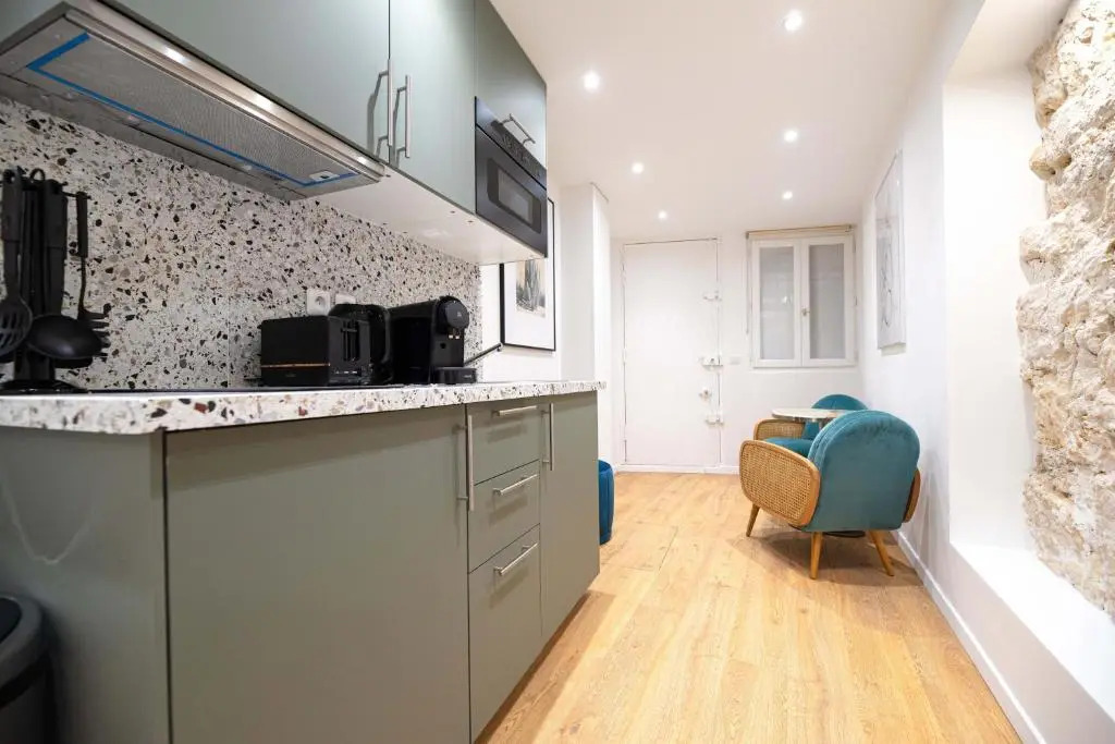 Beautiful Apartment in Marais - With AC