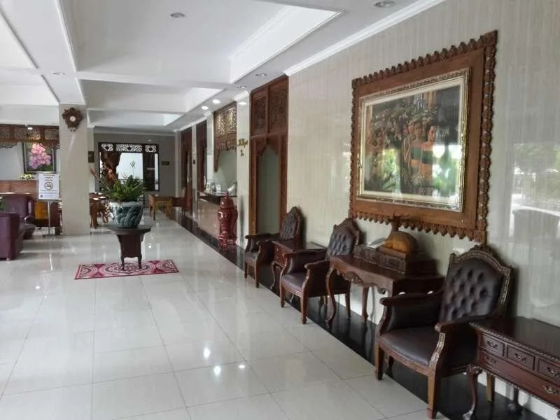 The Hayati Inn