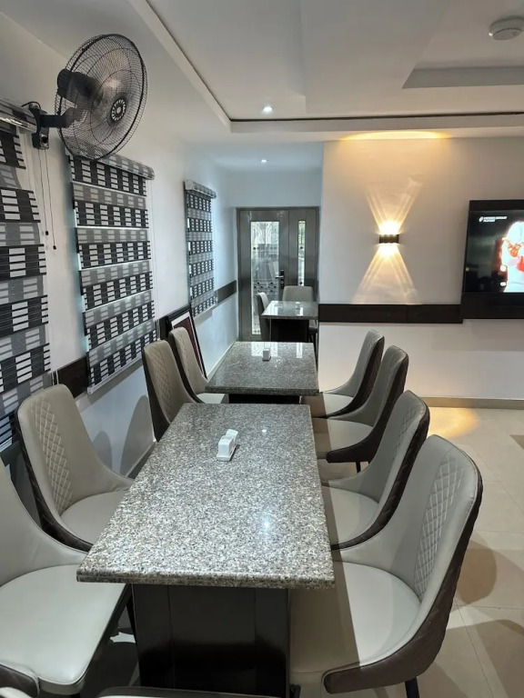 Foramot Suite