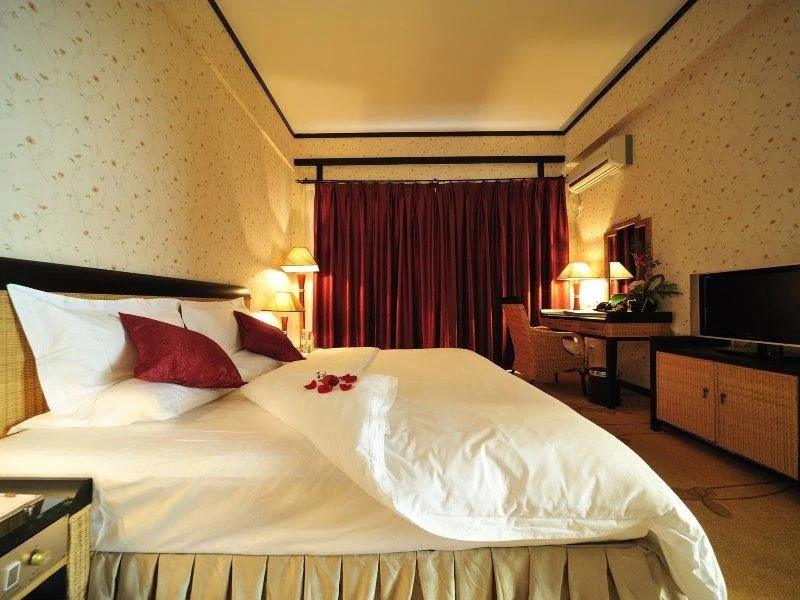 Yijing Garden Resort & Spa Hotel