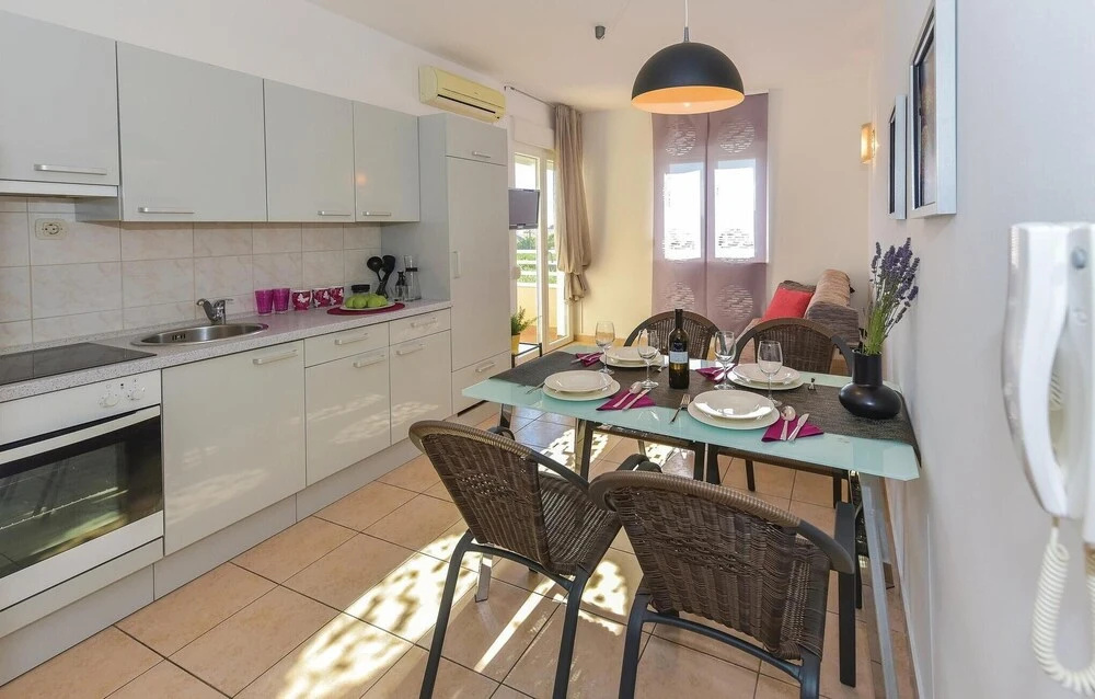 Beautiful Home in Vodice With Wifi and 2 Bedrooms