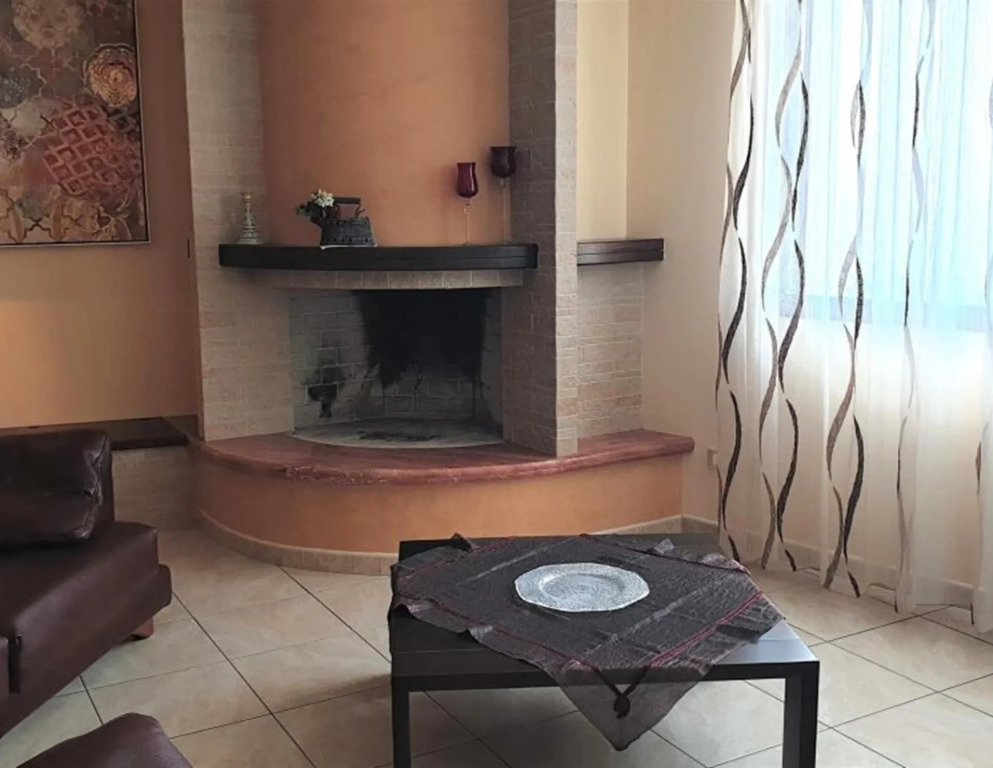 Villa Aura