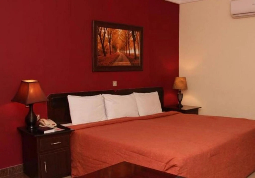 Agura Hotel