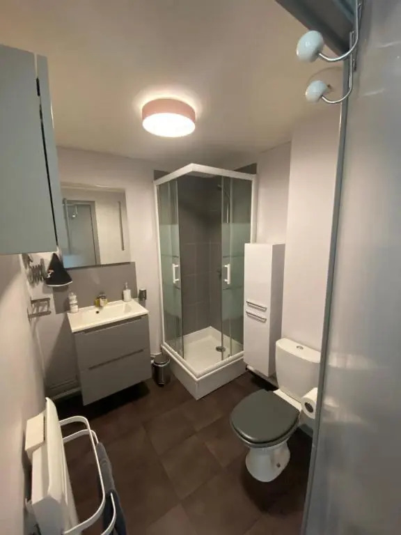 Appartement T2 bis, 200m de la mer, très calme