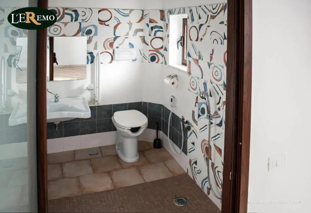 LEremo Country House