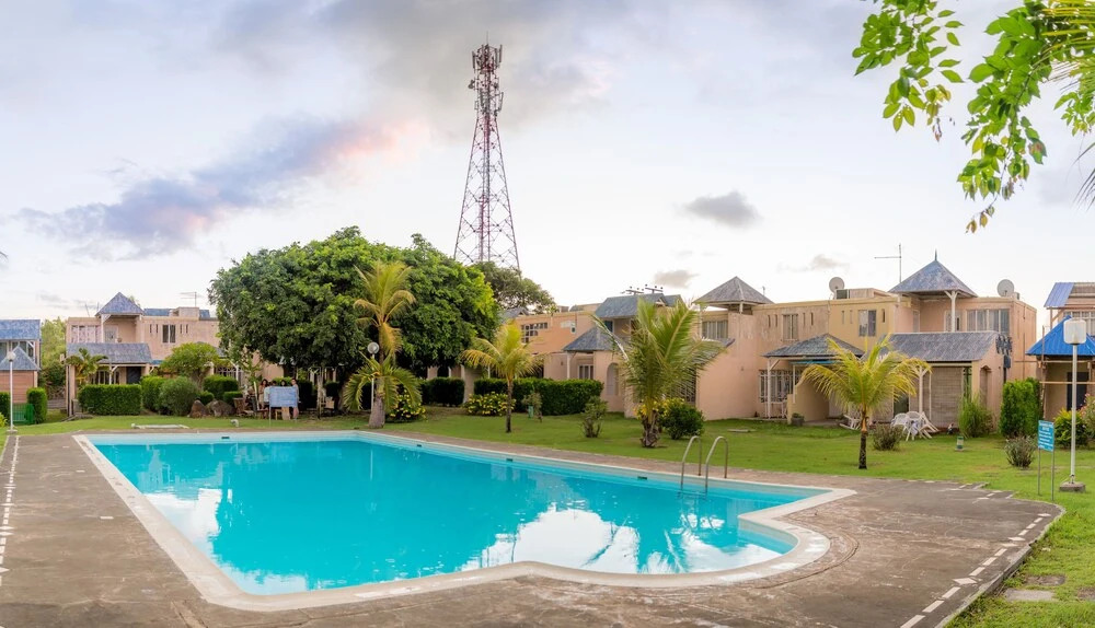 Maison avec piscine, 2 min Super U, à Grand Baie