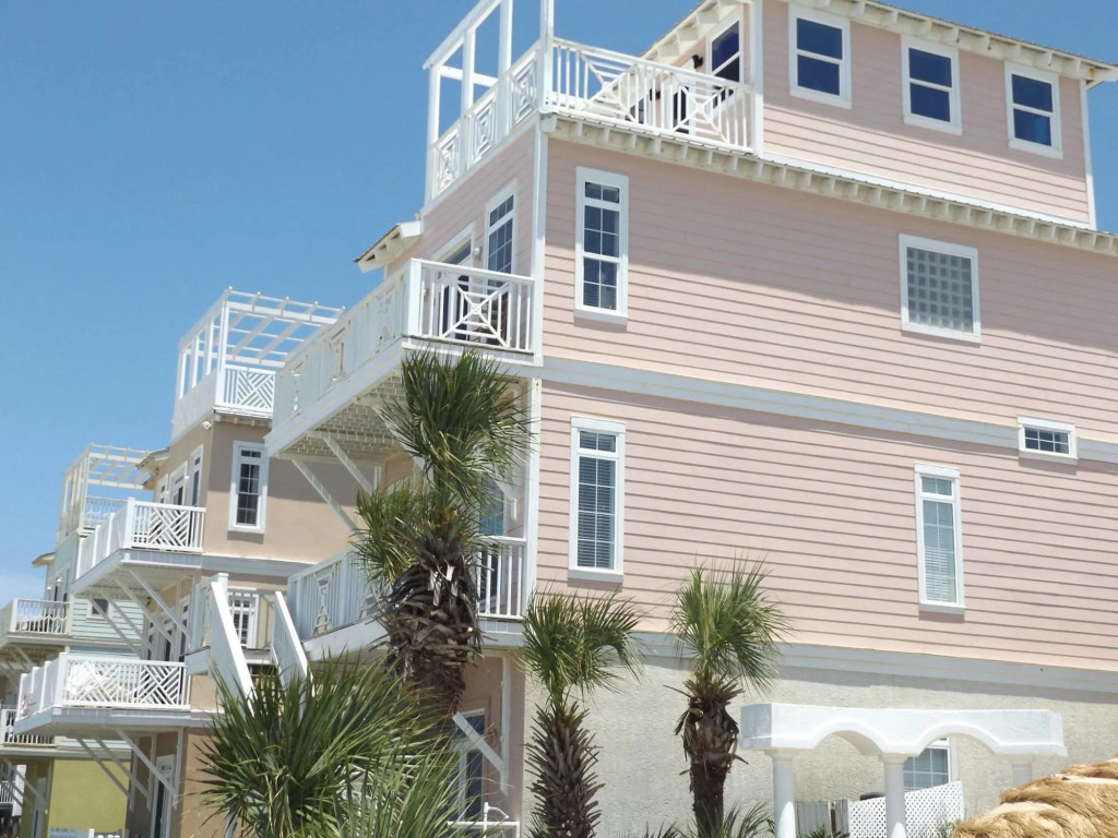 Pineapple Villas