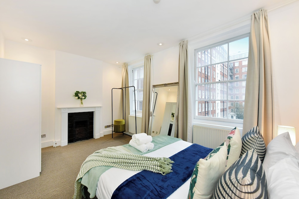 London Choice- Oxford Street - Hyde Park