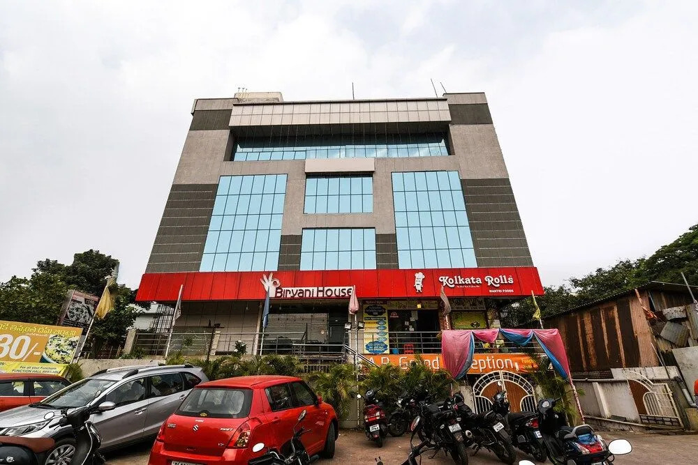 OYO 6285 Hotel AR Grand