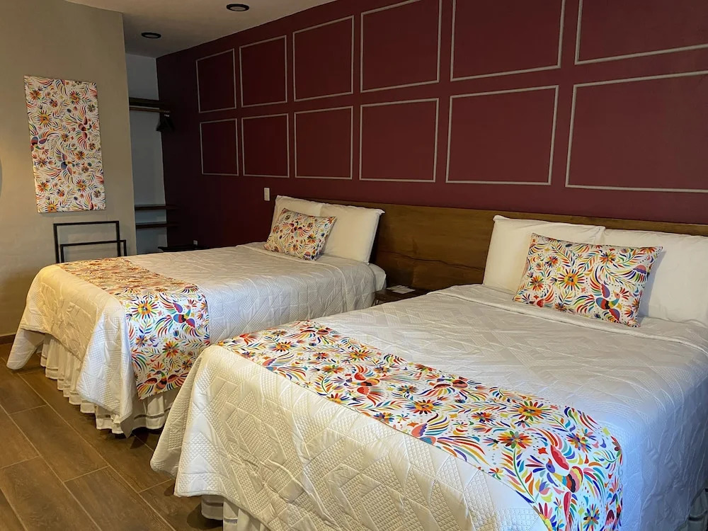 PASEO REAL HOTEL BOUTIQUE