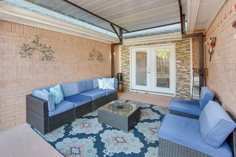 5 Mi to Cedar Hill SP & Joe Pool Lake: Family Home
