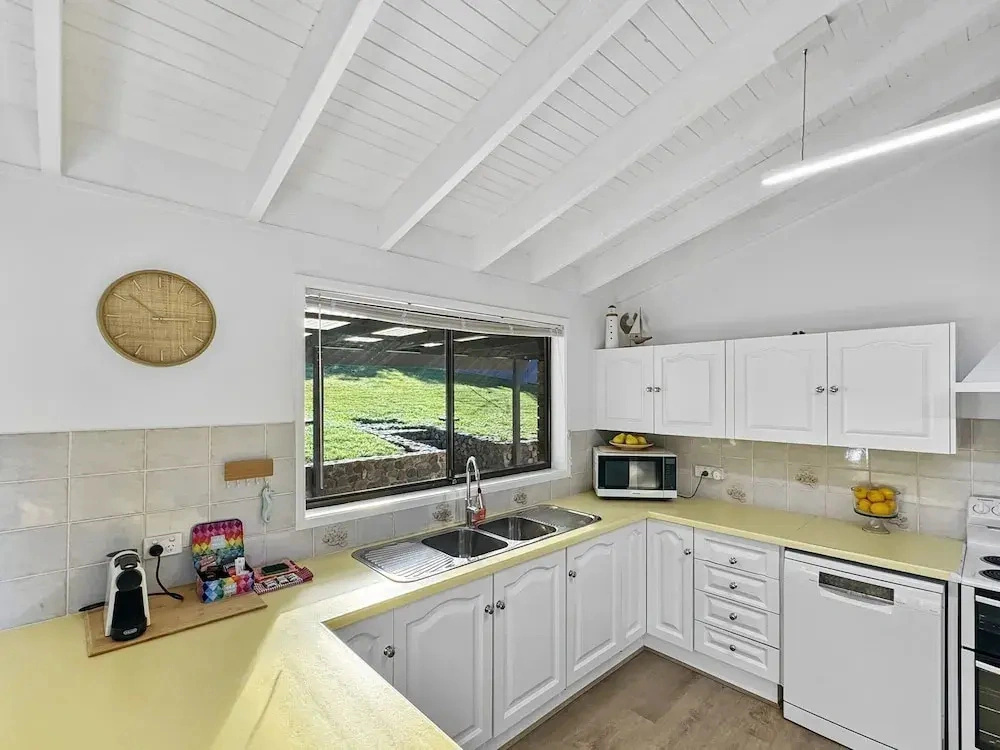 Pet-friendly Private Retreat with Large Backyard