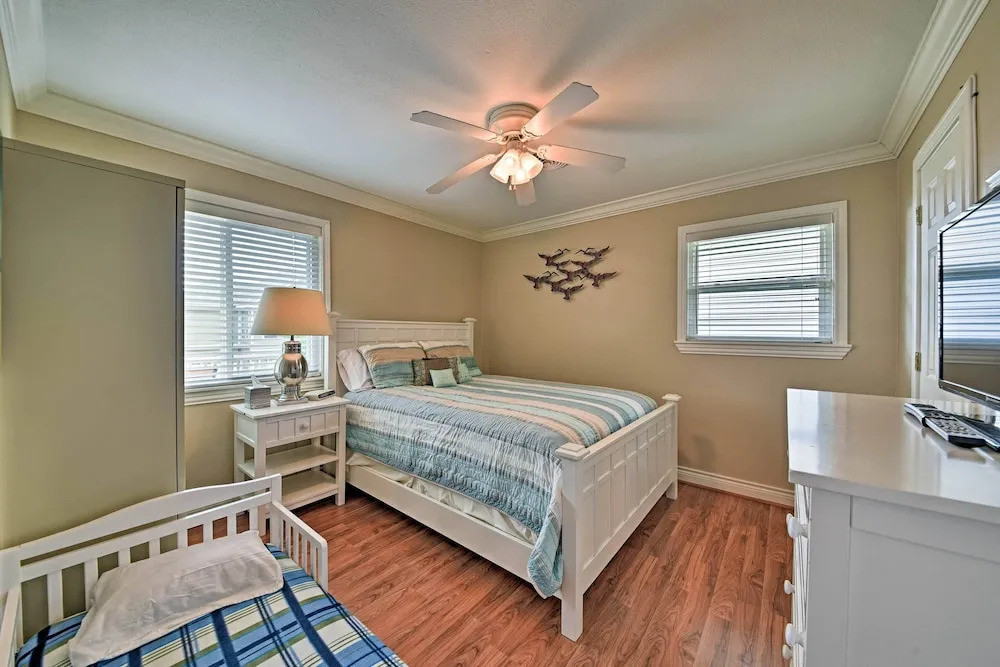 Steps to Pirate Beach: Galveston Home w/ Deck!