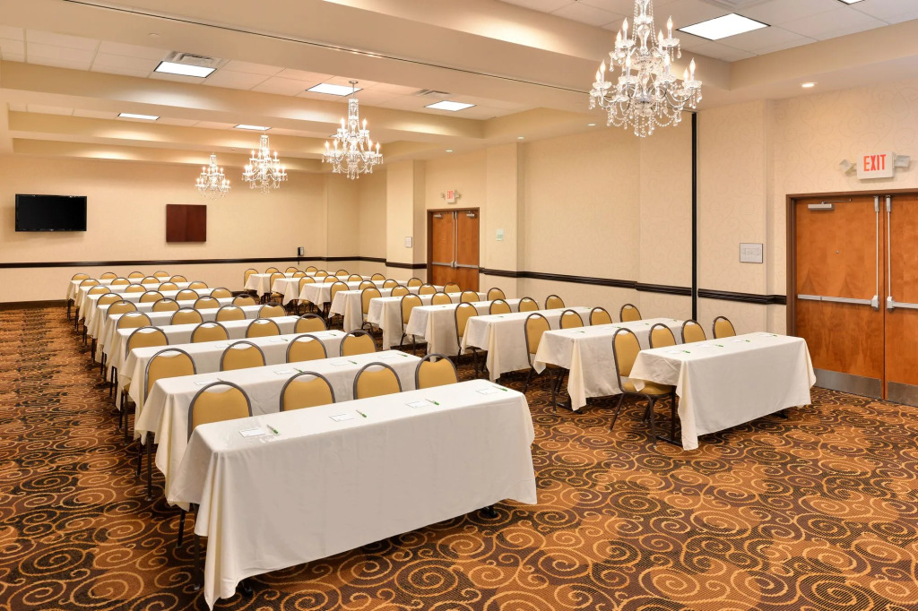 Holiday Inn Montgomery Airport South by IHG