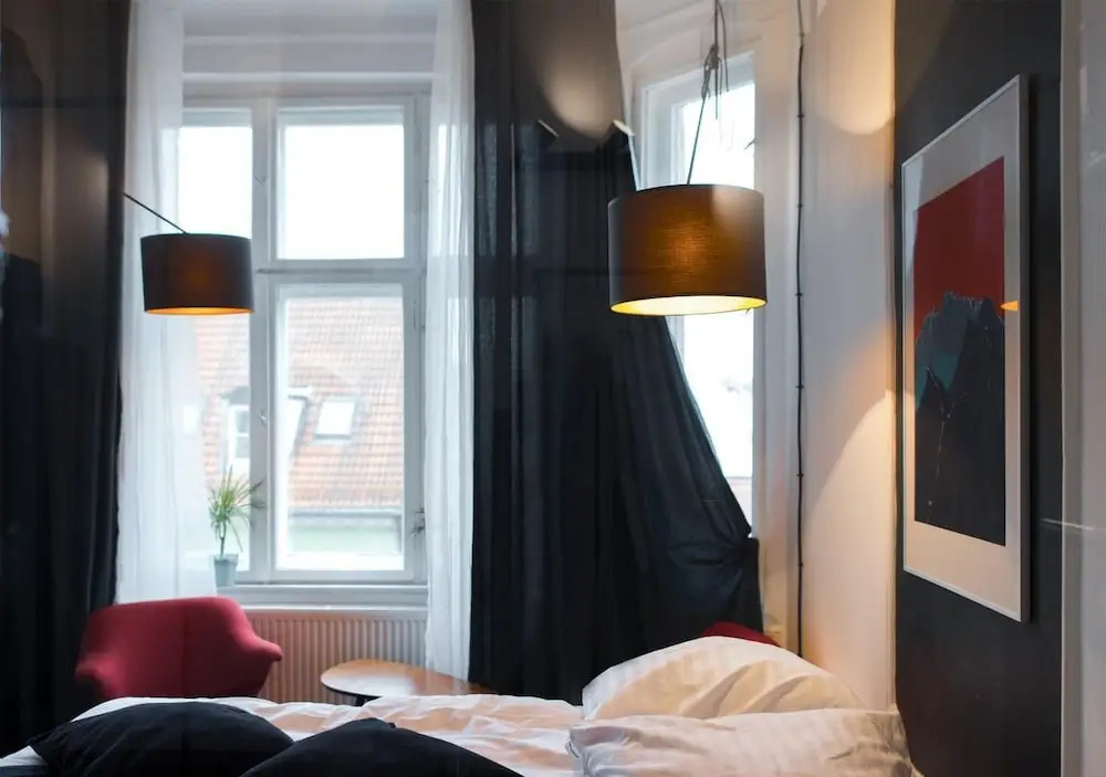 Klasyczno Nowoczesny Loft z wykuszem