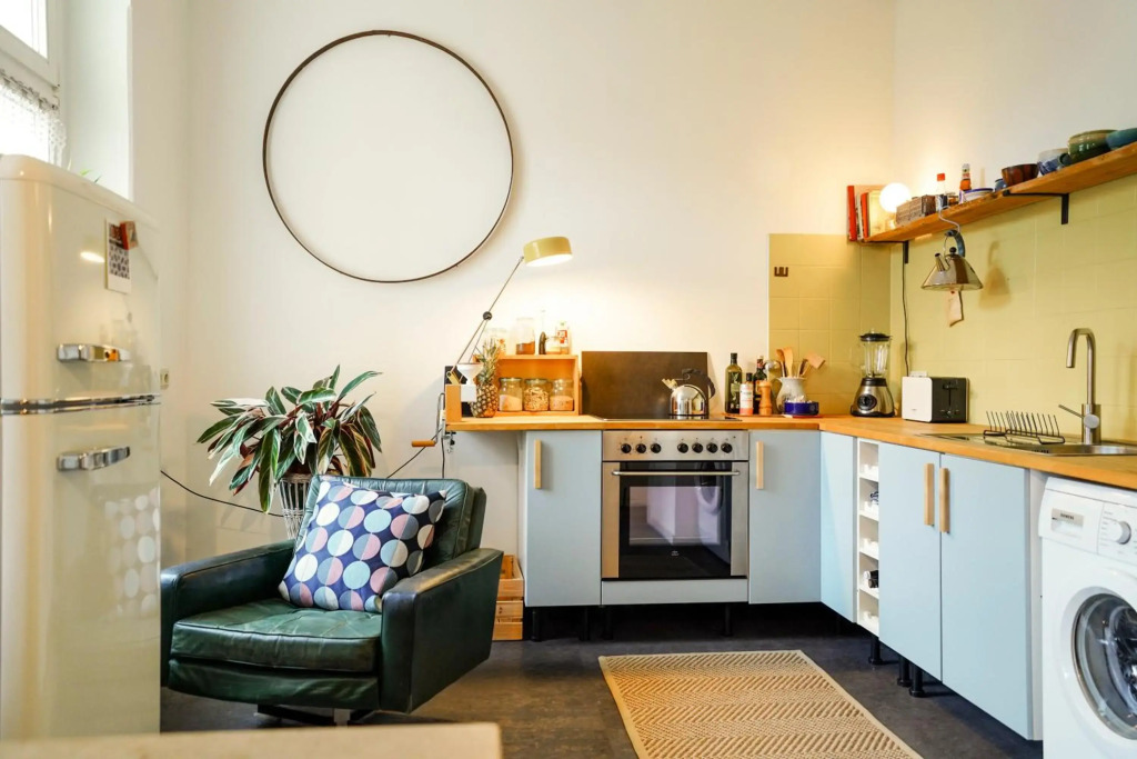 Vintage Apartment