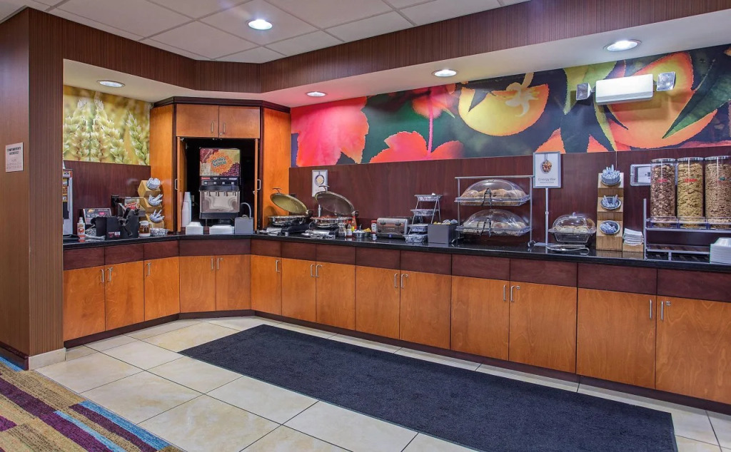 Fairfield Inn & Suites Kodak