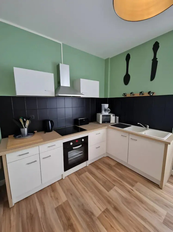 Apartment in Le Mans Near Train Station