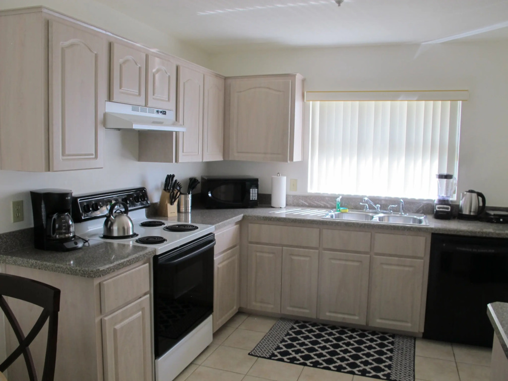 *RENOVATED* Villa Private Pool, Disney :WL65, Kissimmee, US