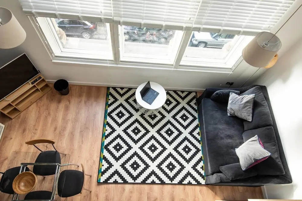 The City Mezzanine Apartment