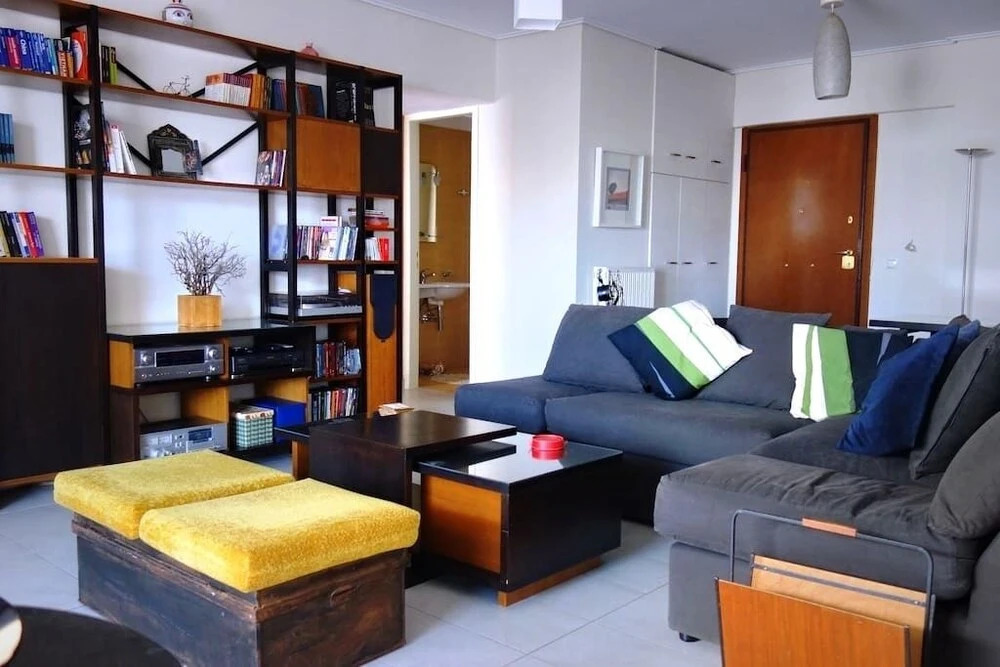 Beautiful 4flr 2bdr and Parking