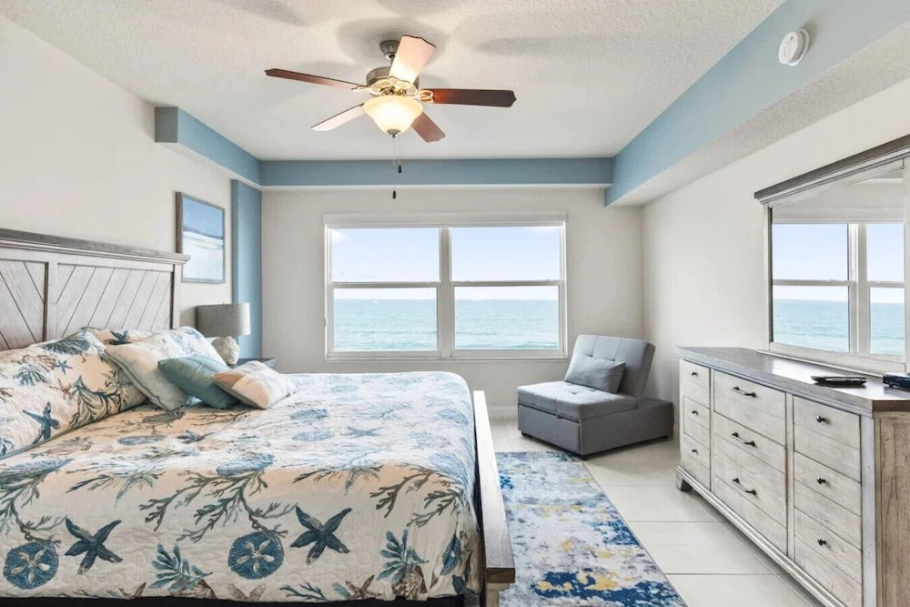 A Wave From it All Oceanfront Pool Condo