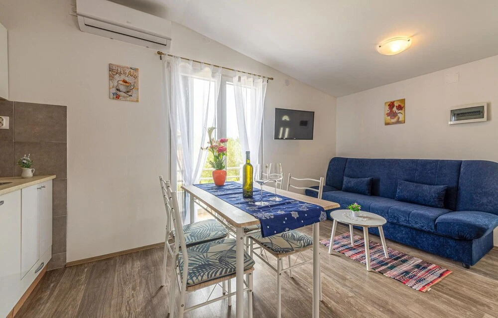 Amazing Apartment in Vir With 1 Bedrooms and Wifi