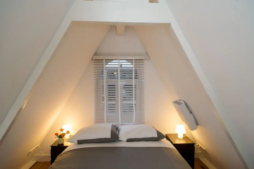Center Roof Apartment