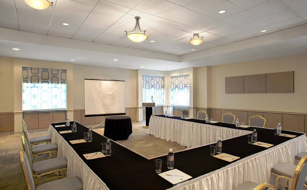 Four Points by Sheraton Caguas Real