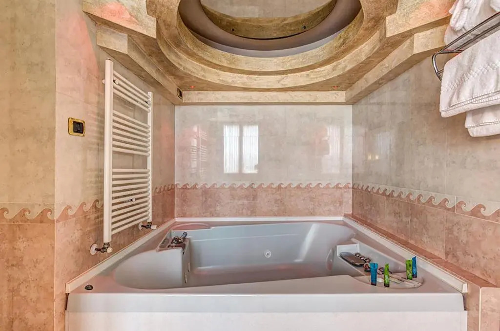 Dream Hotel