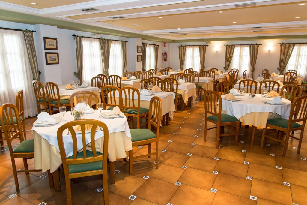 Hotel Rey Don Jaime