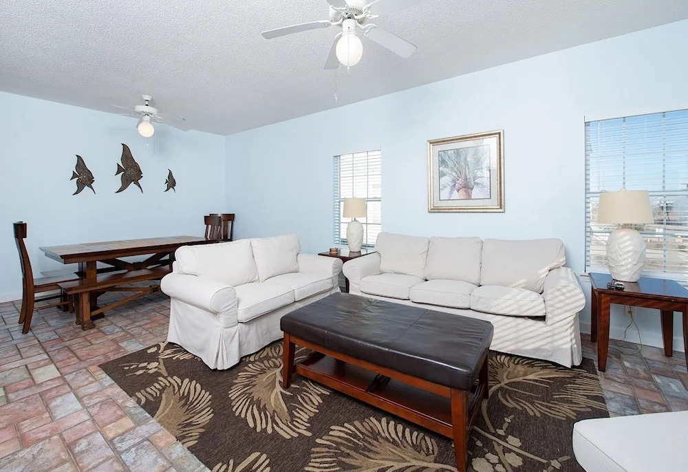 Dolphy Dunes East - 3 Br Home