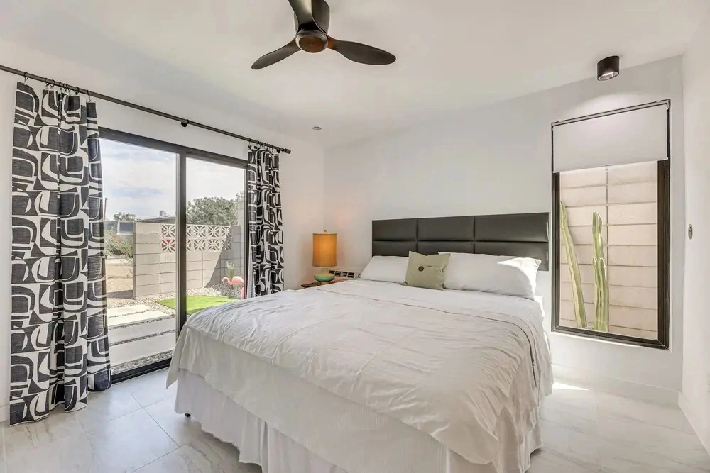 Walkable Downtown Chandler Oasis w/ Private Patio