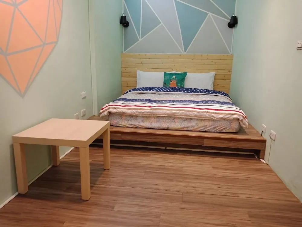 Moonstar Station Inn