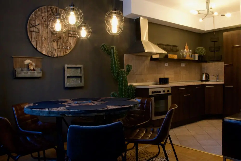 Luxury Apartment by Hi5 - Gozsu Suite