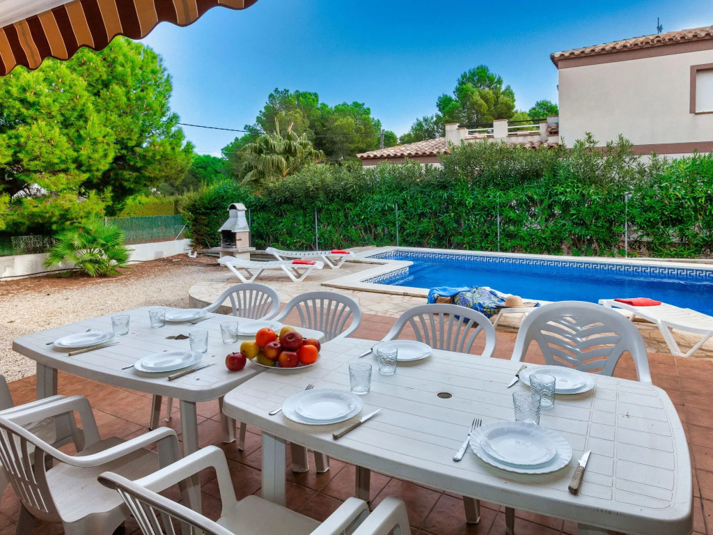 Villa Villa Mimosa I by Interhome
