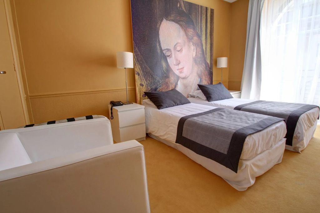 Hôtel Cecyl Reims Centre