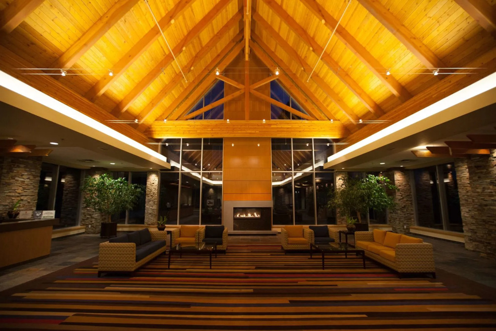 Edmonton Hotel & Convention Center Edmonton