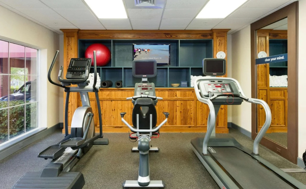 Hampton Inn & Suites Amelia Island-Historic Harbor Front