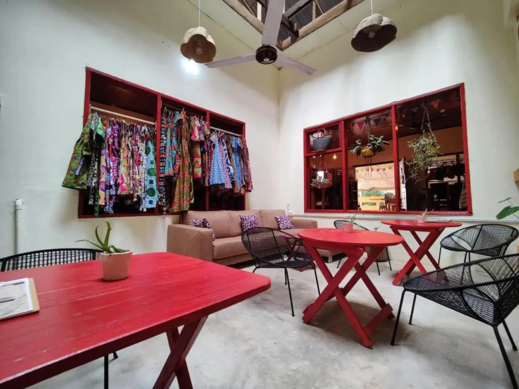 Tumi Hostel