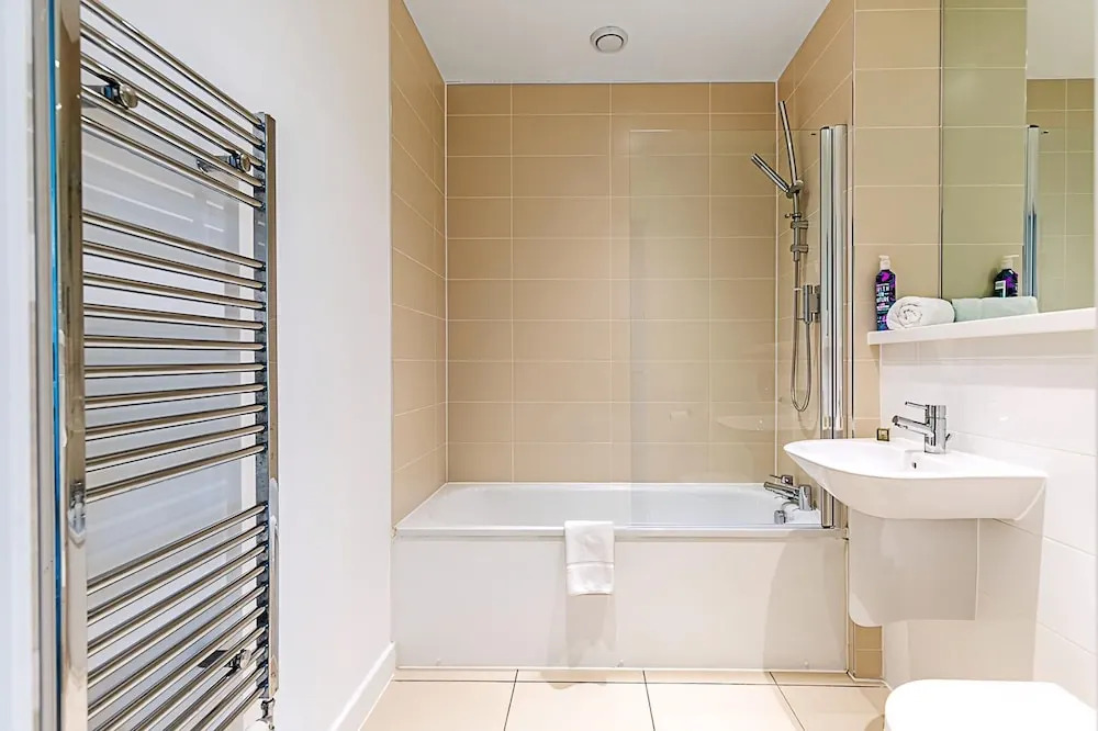 Stepney Green City Apartment