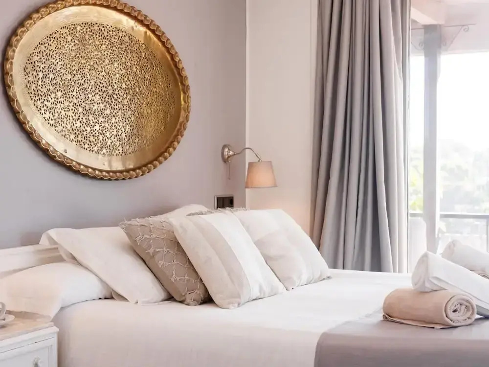 Luxurious Villa La Paz: Beach, Port Aventura Golf