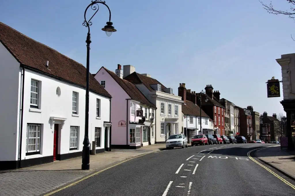 Fareham Point Apartment
